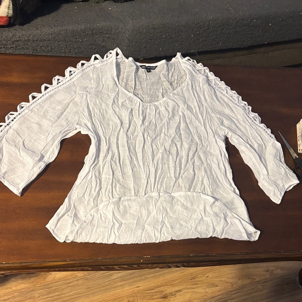 Unique Spectrum White Blouse with Lace Detail